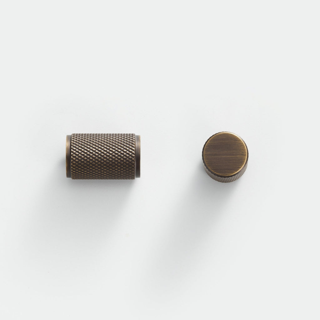 Knob CH035 | Knurled | Antique Brass