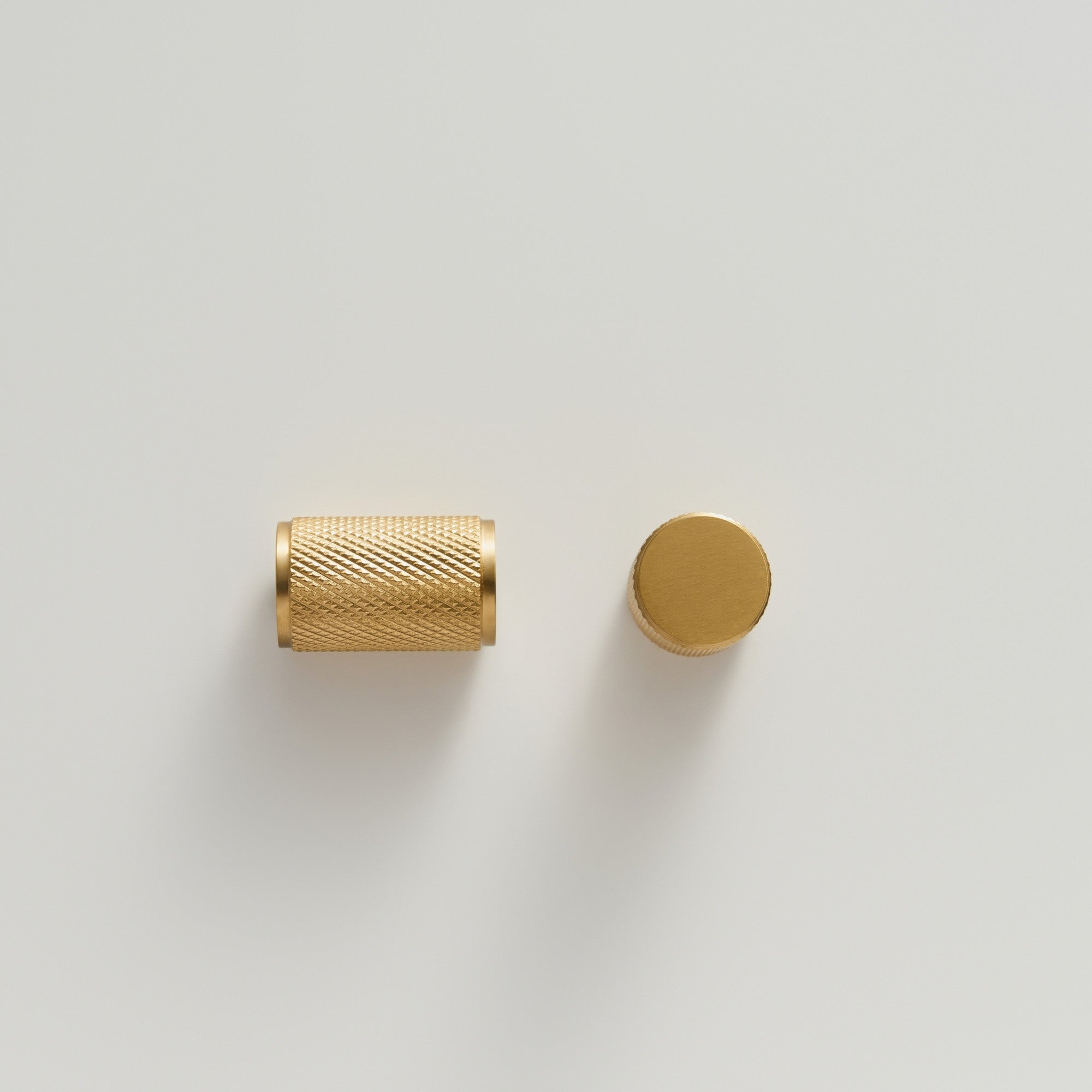 Knopp CH035 | Lättrad | Mässing