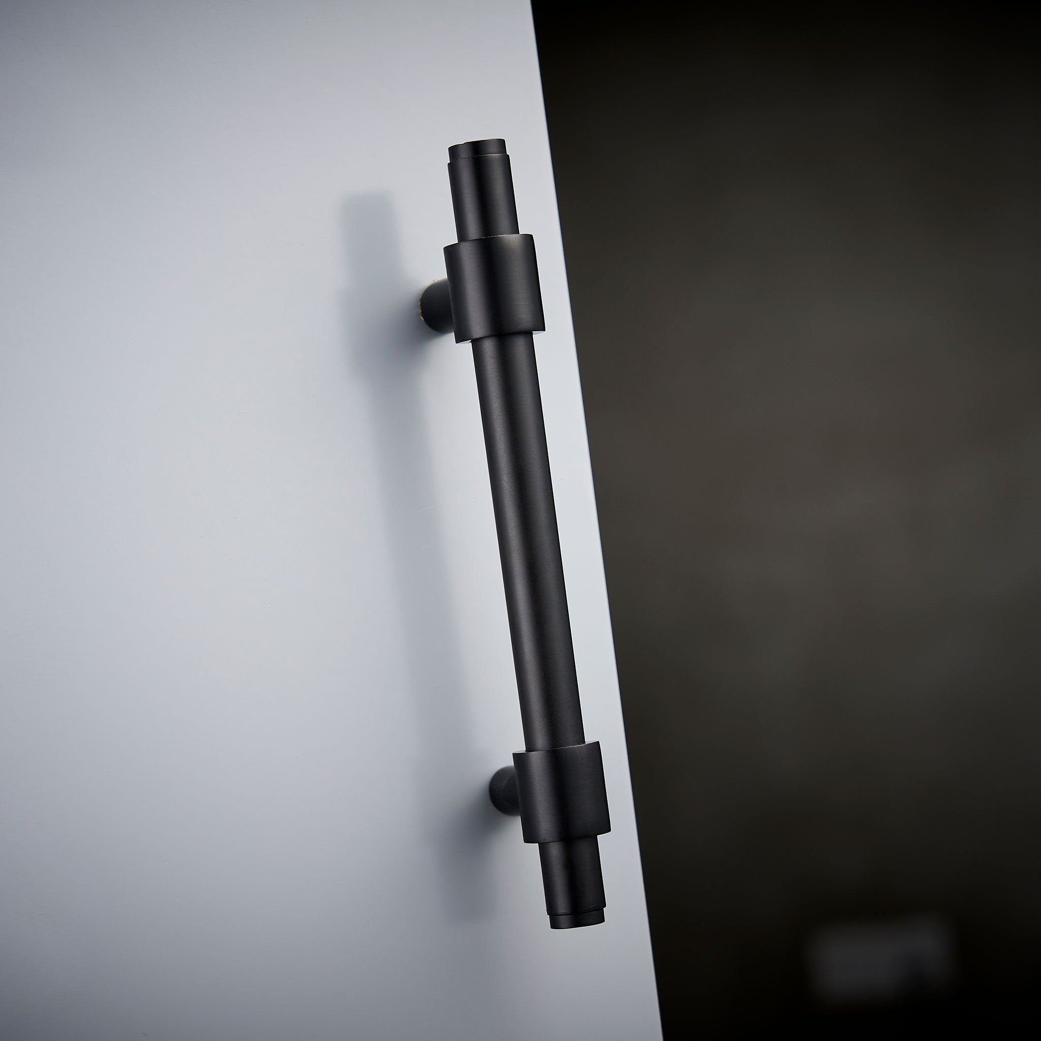 Svart - Dooroom